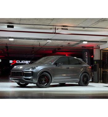 PORSCHE CAYENNE GTS COUPÉ 2022