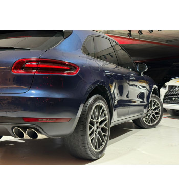 Porsche Macan 2016