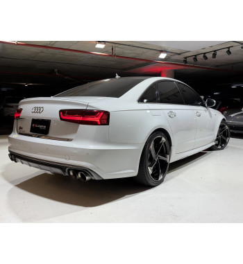 AUDI S6 2016
