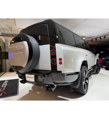 LAND ROVER DEFENDER 130 400PS X-DYNAMIC HSE 2026