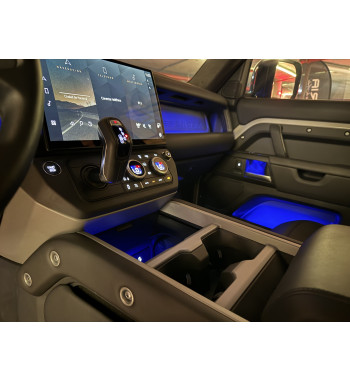 LAND ROVER DEFENDER 130 400PS X-DYNAMIC HSE 2026