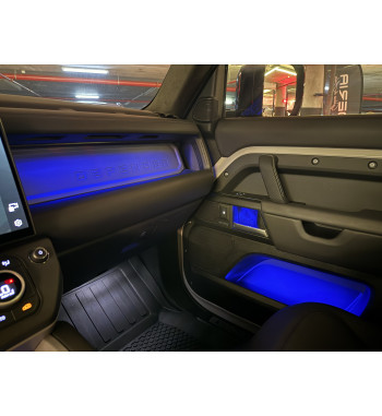 LAND ROVER DEFENDER 130 400PS X-DYNAMIC HSE 2026