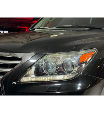 Lexus LX 570 2015
