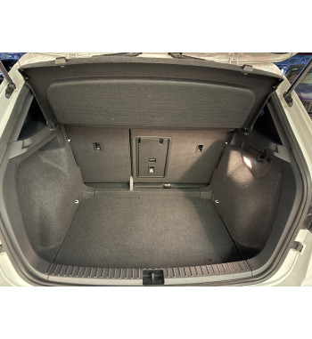 VOLKSWAGEN TAOS 250 TSI 2024