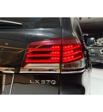 Lexus LX 570 2015
