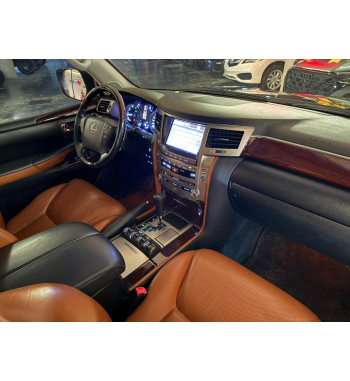 Lexus LX 570 2015