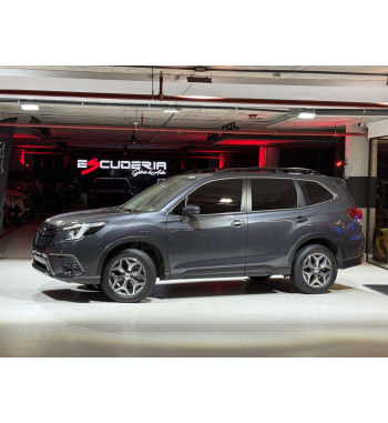 SUBARU FORESTER AWD 2025