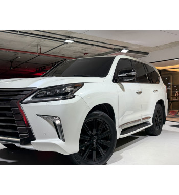 LEXUS LX570 2016