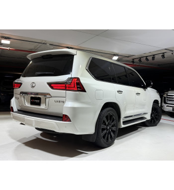 LEXUS LX570 2016