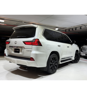LEXUS LX570 2016
