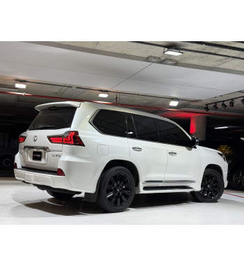 LEXUS LX570 2016