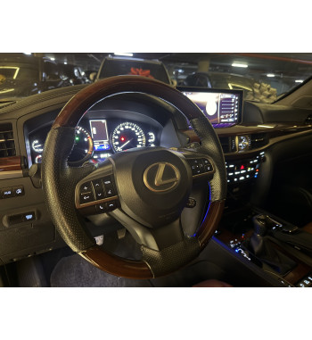 LEXUS LX570 2016