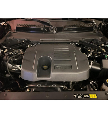 Land Rover Defender 2024