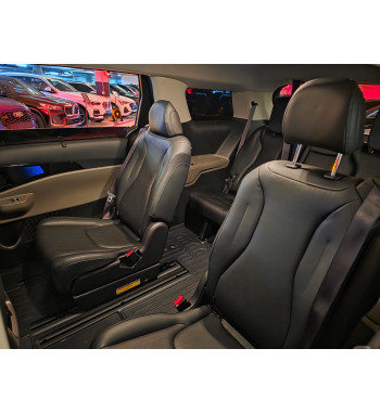 KIA CARNIVAL 2025
