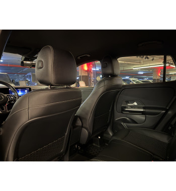 MERCEDES-BENZ GLA 200 2020