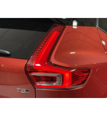 VOLVO XC40 T5 AWD 2018