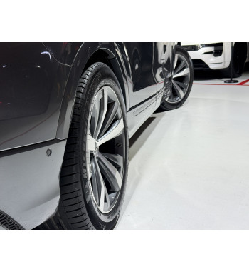 AUDI Q8 2019