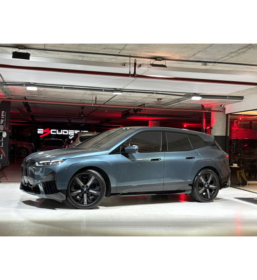 BMW iX xDrive40 2023