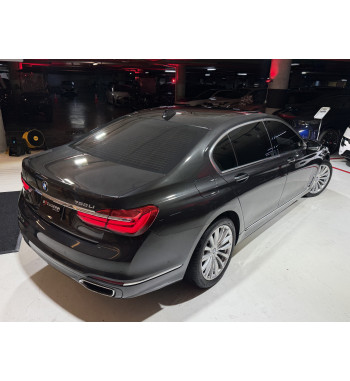 BMW 750Li 2018