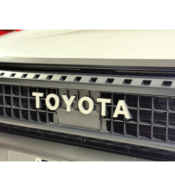 TOYOTA LAND CRUISER PRADO HEV 2026
