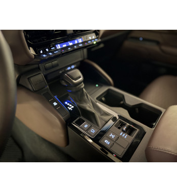 TOYOTA LAND CRUISER PRADO HEV 2026