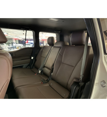 TOYOTA LAND CRUISER PRADO HEV 2026