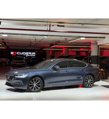 VOLVO S90 2021
