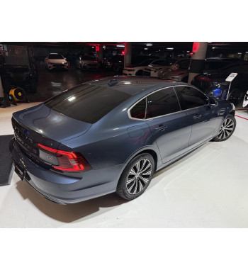 VOLVO S90 2021