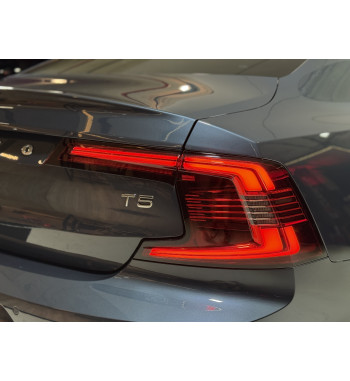 VOLVO S90 2021