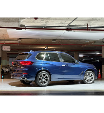 BMW X5 40i 2022