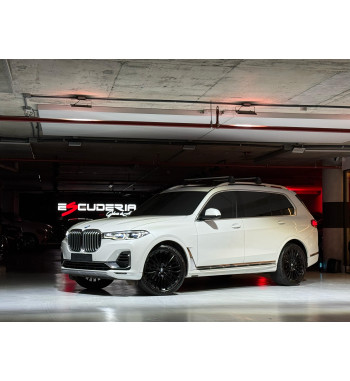 BMW X7 40I 2021