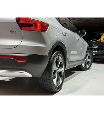 Volvo XC40 2023